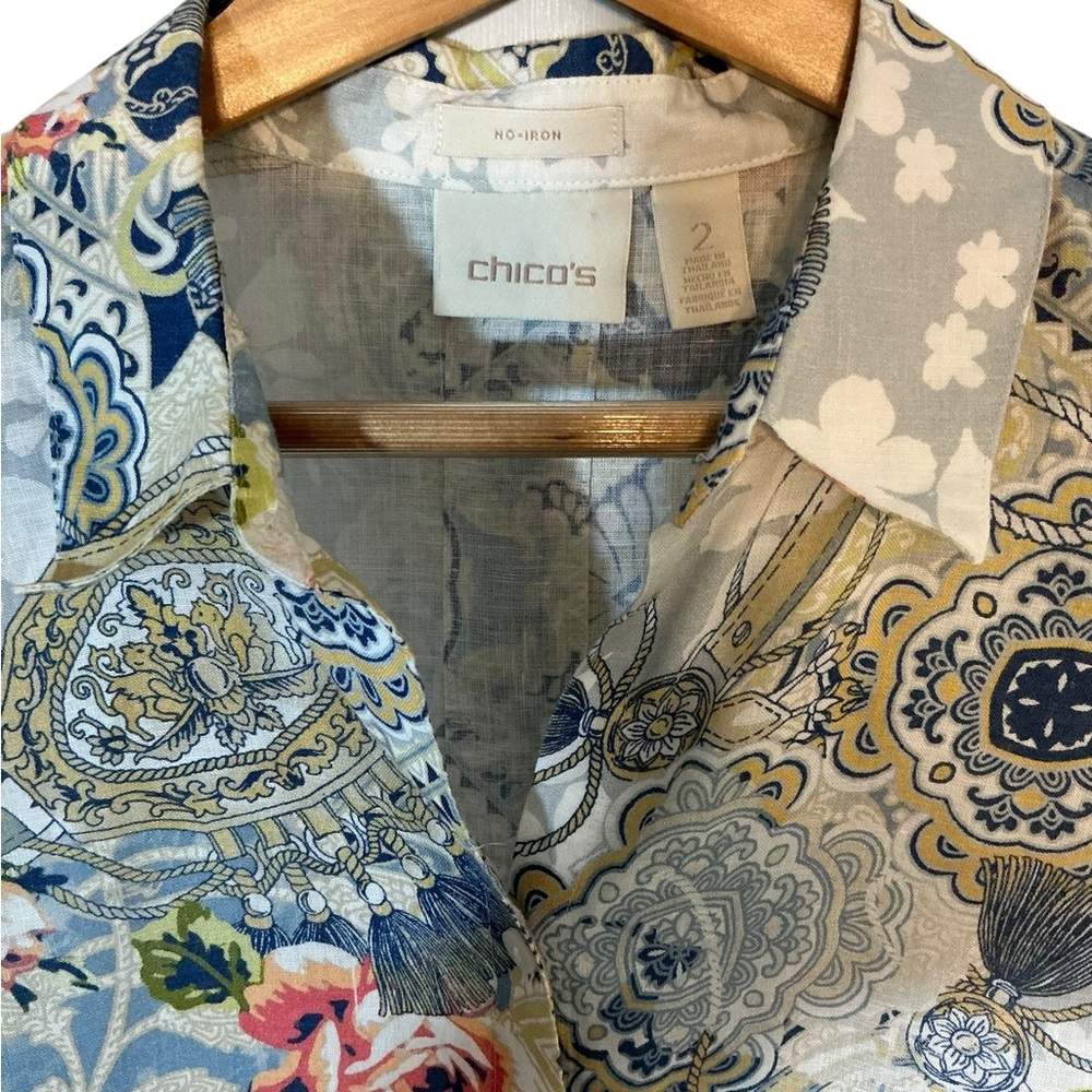 Chico's 100% linen Blue,‎ Coral , Cream Paisley Floral Button-Down Shirt size 12 - Picture 3 of 10
